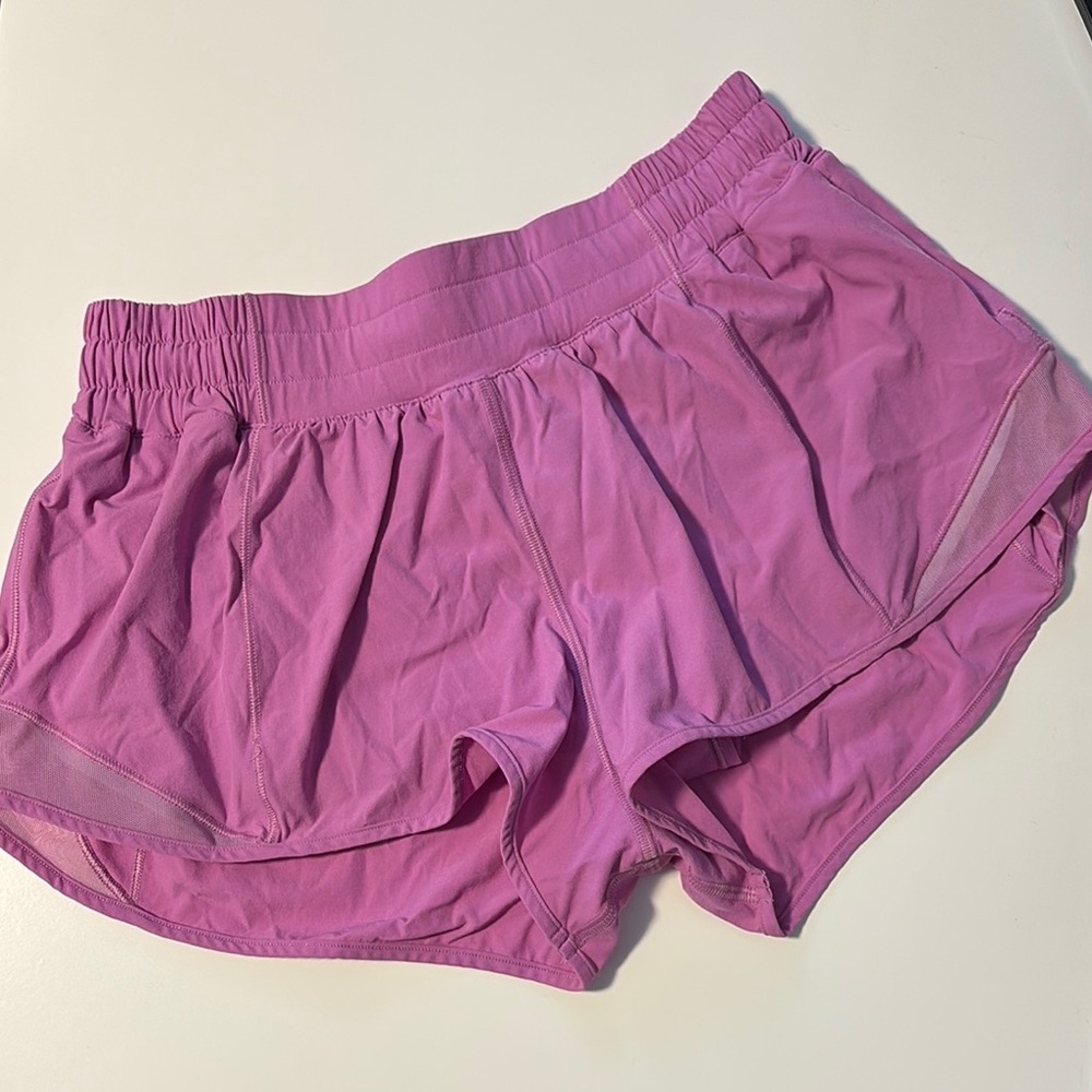 LULULEMON Hotty Hot Shorts